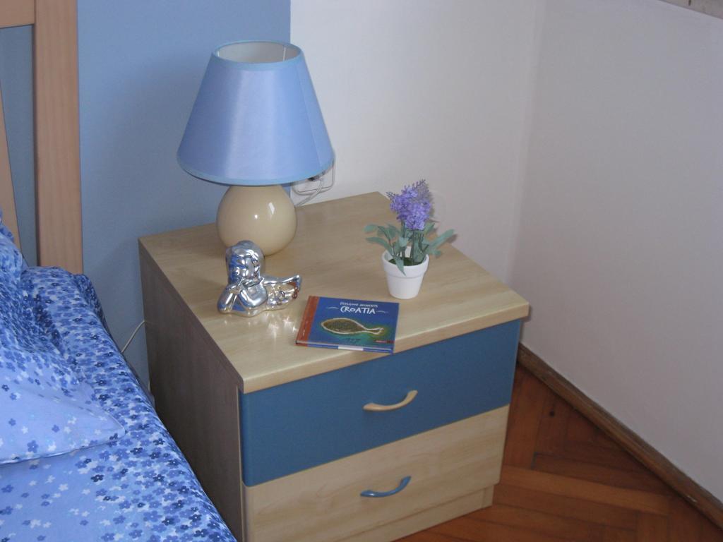 Apartment Ella Mare Zadar Buitenkant foto